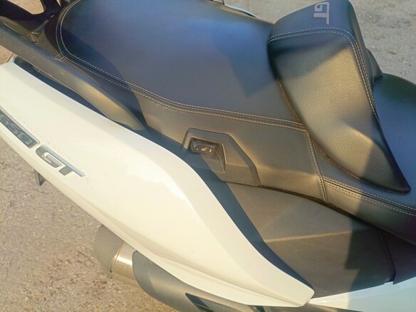 2018 BMW C 650 GT, белый, 970000 рублей - вид 8