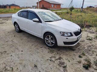 2013 Skoda Octavia III (A7), белый, 525000 рублей, вид 2