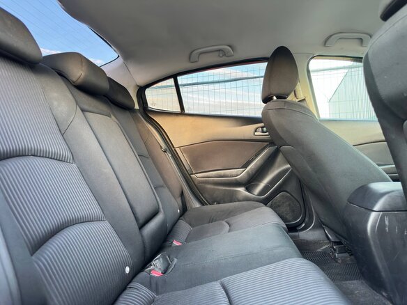 2013 Mazda 3 III (BM), чёрный - вид 3