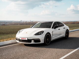 2019 Porsche Panamera 4 II, белый, 6900000 рублей, вид 1