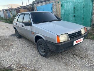 2000 Lada (ВАЗ) 2109 21093i, серебристый, 190000 рублей, вид 3