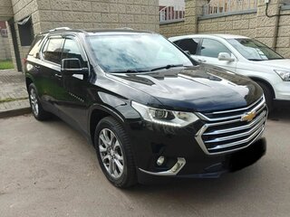 2019 Chevrolet Traverse II, чёрный, 3300000 рублей, вид 3