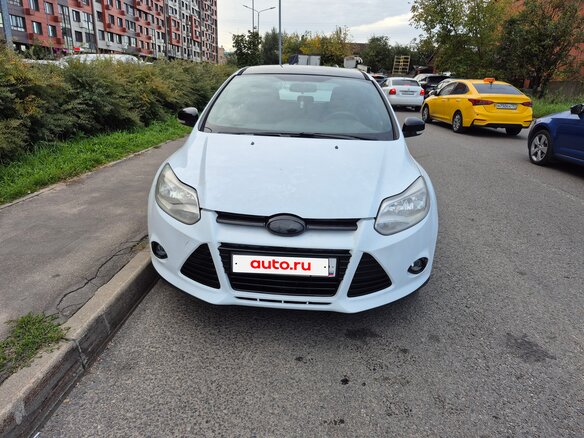 2013 Ford Focus III, белый, 600000 рублей - вид 1