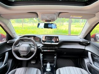 2022 Peugeot 2008 II, оранжевый, 1297000 рублей, вид 5