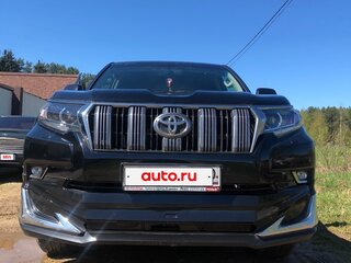 2017 Toyota Land Cruiser Prado 150 Series Рестайлинг 2, чёрный, 4750000 рублей, вид 3