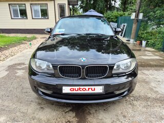 2008 BMW 1 серии 118i I (E81/E82/E87/E88) Рестайлинг, чёрный, 565000 рублей, вид 4