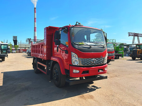 2026 Hyundai Gold, красный, 6093395 рублей, вид 3