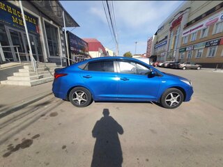 2017 Hyundai Solaris II, синий, 1100000 рублей, вид 3
