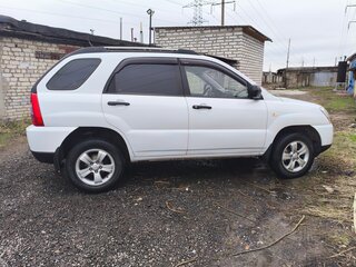 2009 Kia Sportage II Рестайлинг, белый, 660000 рублей, вид 2