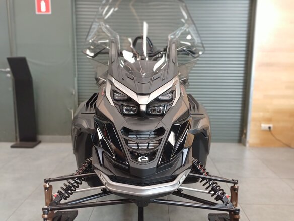 2026 BRP Lynx Commander 900, чёрный, 3499000 рублей - вид 6
