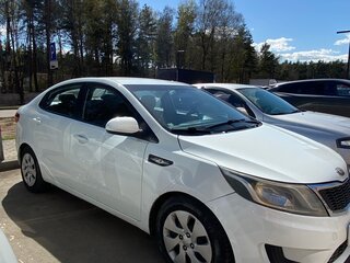 2014 Kia Rio III, белый, 770000 рублей, вид 2