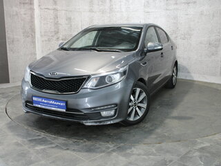 2016 Kia Rio III Рестайлинг, серый, 819000 рублей, вид 1
