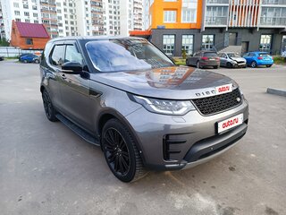 2017 Land Rover Discovery V, серый, 3300000 рублей, вид 2