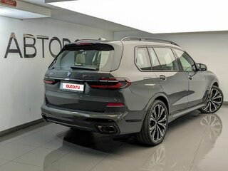 2026 BMW X7 M60i I (G07) Рестайлинг, серый, 23400000 рублей, вид 4