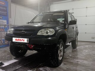 2010 Chevrolet Niva I Рестайлинг, чёрный, 400000 рублей, вид 2