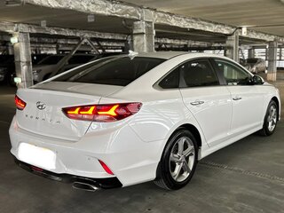 2019 Hyundai Sonata VII (LF) Рестайлинг, белый, 2050000 рублей, вид 1