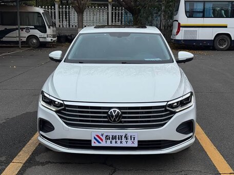 2023 Volkswagen Lavida III Рестайлинг, белый, 1350003 рублей, вид 2