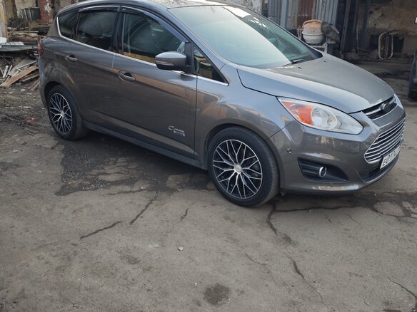 2012 Ford C-MAX II, серый, 1100000 рублей - вид 11