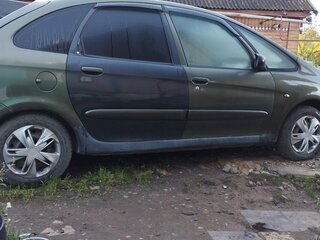 2005 Citroen Xsara Picasso, зелёный, 250000 рублей, вид 4