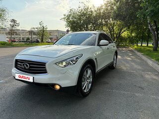 2012 Infiniti FX30d II (S51) Рестайлинг, белый, 1799000 рублей, вид 1
