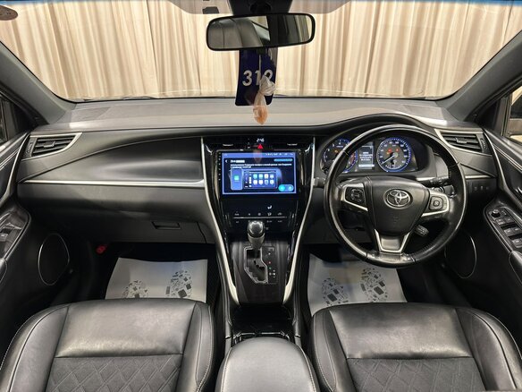 2019 Toyota Harrier III (XU60) Рестайлинг, чёрный, 2899900 рублей - вид 16
