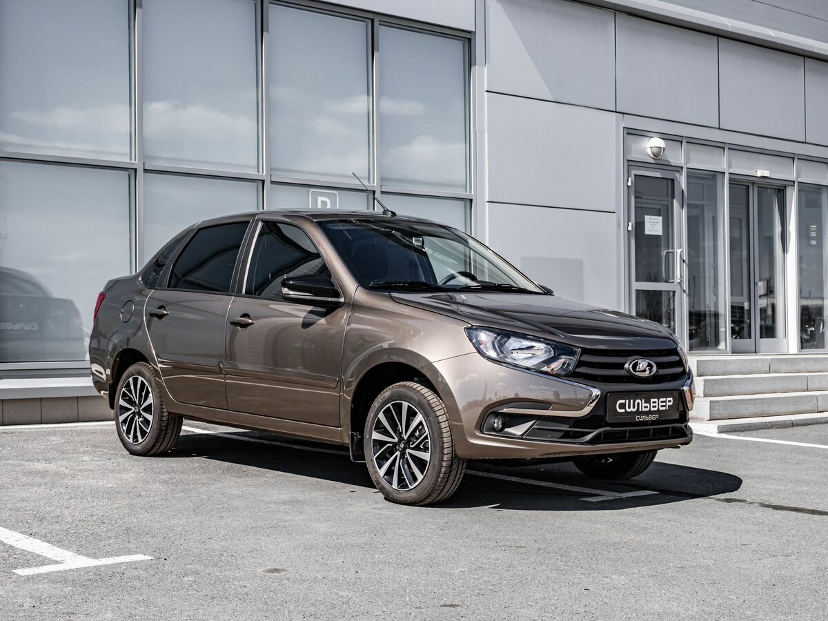 Открыть фотографии: Lada (ВАЗ) Granta I Рестайлинг