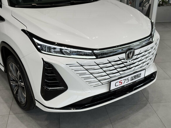 2025 Changan CS75 Plus III, белый - вид 1