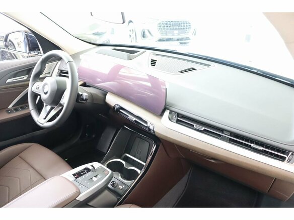 2025 BMW X1 Long 25Li xDrive III (U11/U12), чёрный, 6040000 рублей - вид 13