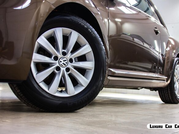 2014 Volkswagen Beetle II (A5), коричневый, 1450000 рублей - вид 8