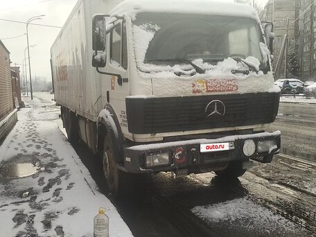 1994 Mercedes-Benz Фургон (6х2), белый, 1400000 рублей, вид 4