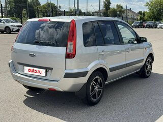2007 Ford Fusion I Рестайлинг, серебристый, 330000 рублей, вид 4