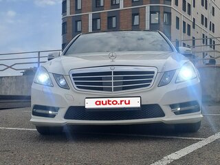 2011 Mercedes-Benz E-Класс 250 7G-Tronic IV (W212, S212, C207), белый, 1750000 рублей, вид 2