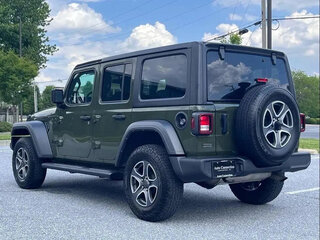 2023 Jeep Wrangler IV (JL), чёрный, 4383017 рублей, вид 3
