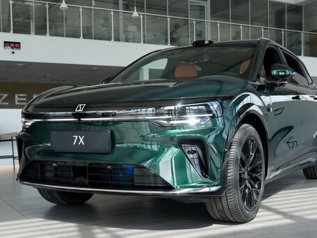2026 Zeekr 7X I Рестайлинг, зелёный, 9350000 рублей, вид 1