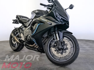 2023 Honda CBR 650R, чёрный, 1100000 рублей, вид 5