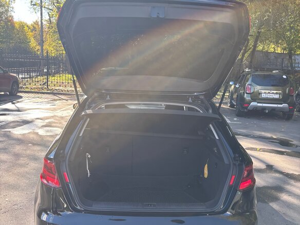 2015 Audi A3 III (8V), чёрный, 1690000 рублей - вид 12