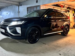 2018 Mitsubishi Eclipse Cross I, чёрный, 1900000 рублей, вид 2