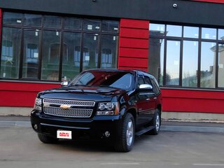 2008 Chevrolet Tahoe III, чёрный, 2500000 рублей, вид 1