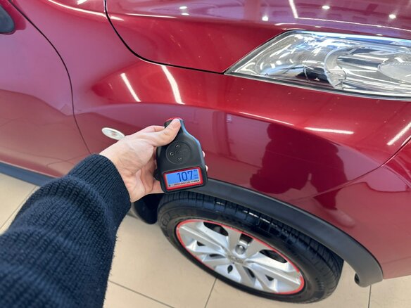 2010 Nissan Juke I, красный - вид 29