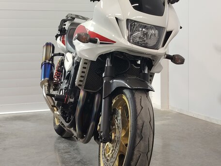 2013 Honda CB 1300, белый, 629000 рублей, вид 3