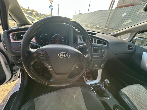 2013 Kia Ceed II, белый, 1070000 рублей - вид 12