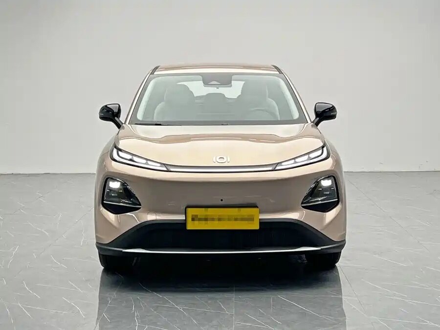 Открыть фотографии: Changan Qiyuan Q05 II