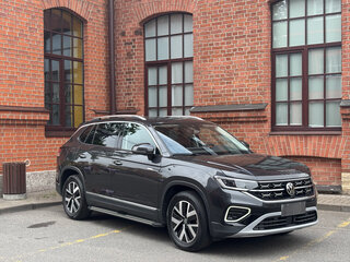 2023 Volkswagen Tayron I Рестайлинг, чёрный, 2600000 рублей, вид 3