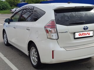 2017 Toyota Prius Alpha I (ZVW40/41) Рестайлинг, белый, 1550000 рублей, вид 2
