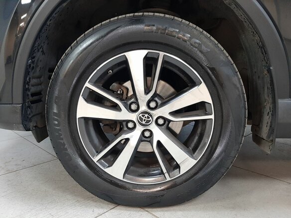 2015 Toyota RAV4 IV (XA40) Рестайлинг, чёрный, 2447000 рублей - вид 8