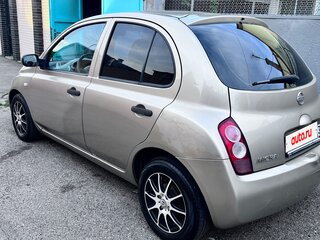 2004 Nissan Micra III (K12), золотистый, 560000 рублей, вид 4