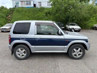 2008 Mitsubishi Pajero Mini II, серый, 660000 рублей, вид 4