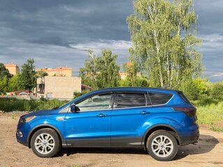 2019 Ford Escape III Рестайлинг, синий, 1600000 рублей, вид 5