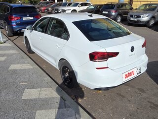 2021 Volkswagen Polo VI, белый, 1400000 рублей, вид 4