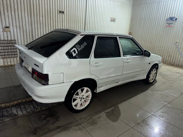 2012 Lada (ВАЗ) 2114, белый, 195000 рублей - вид 5